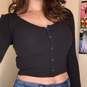 Gilly Hicks Black Fitted Long Sleeve Button Down Crop